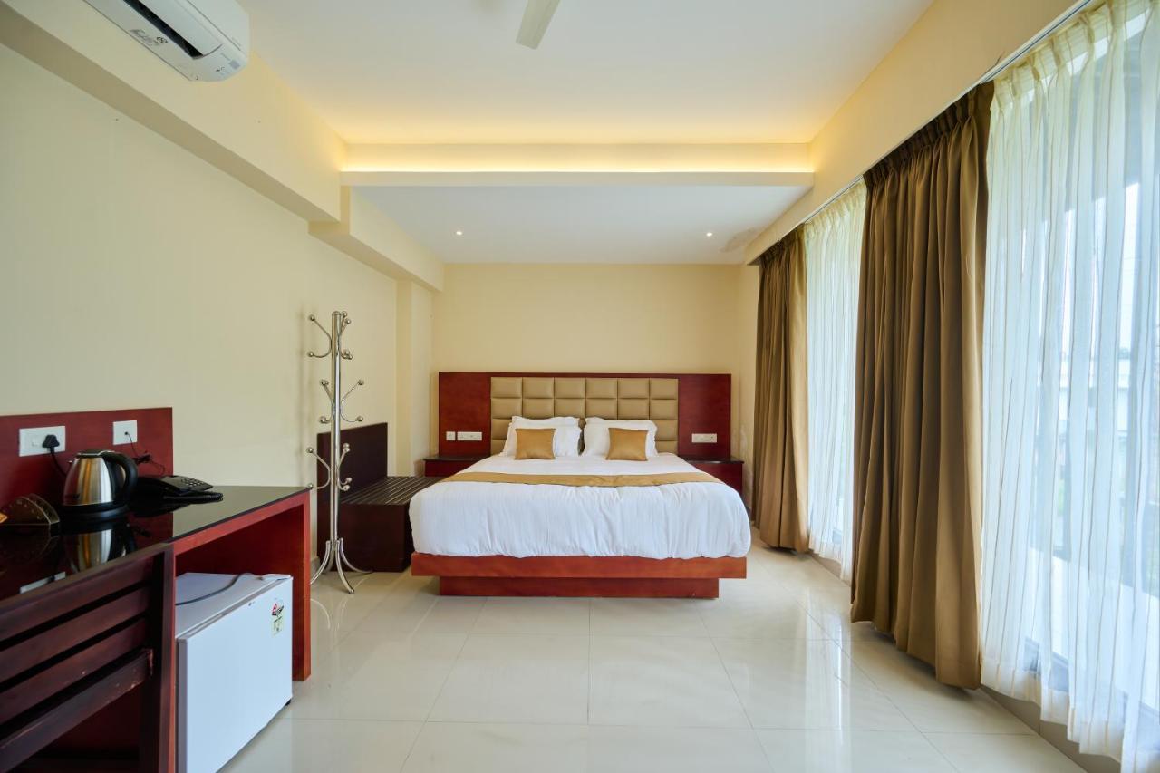 Thekkady Gavi Suites Vandiperiyār Exteriör bild
