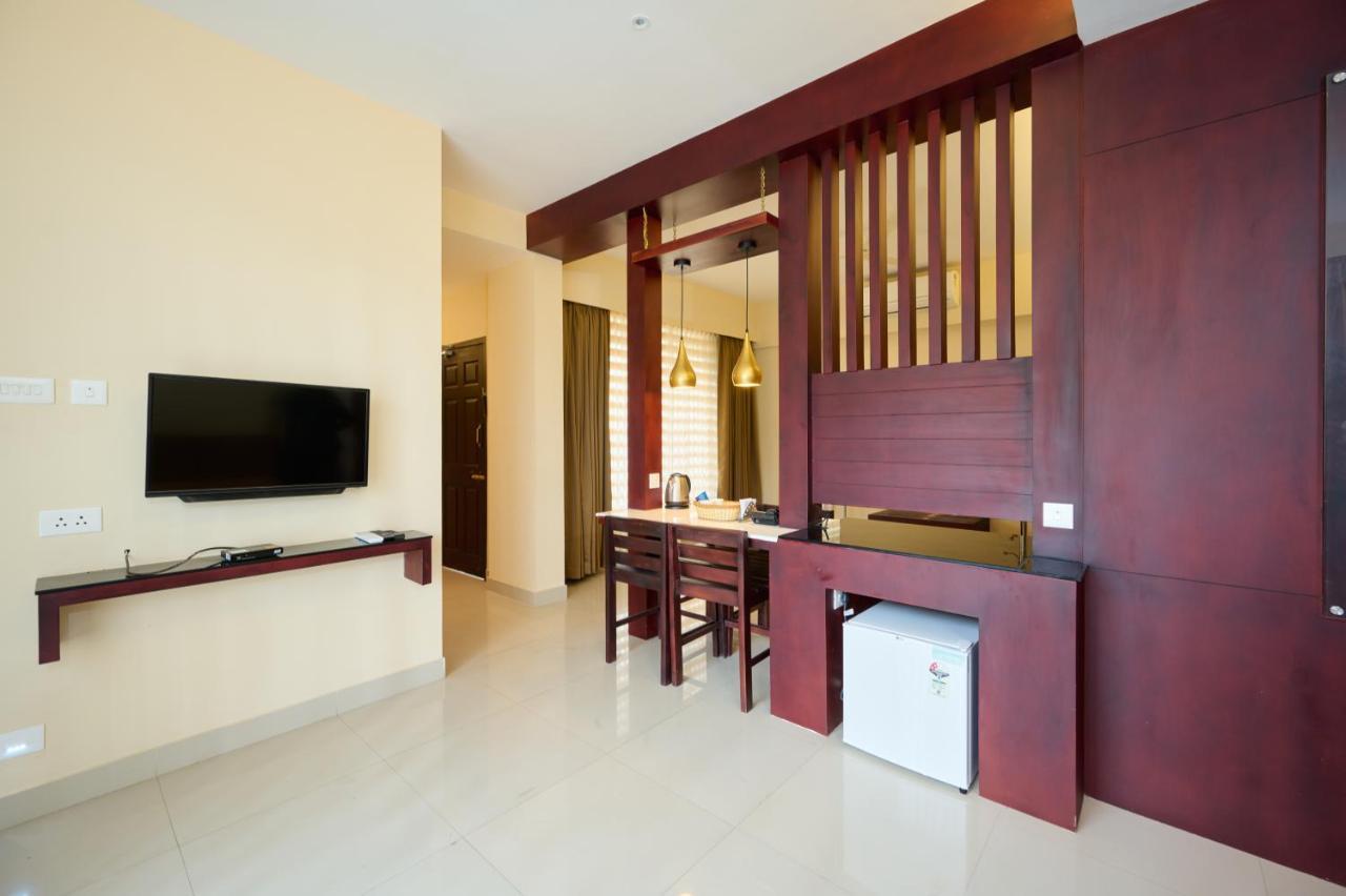 Thekkady Gavi Suites Vandiperiyār Exteriör bild