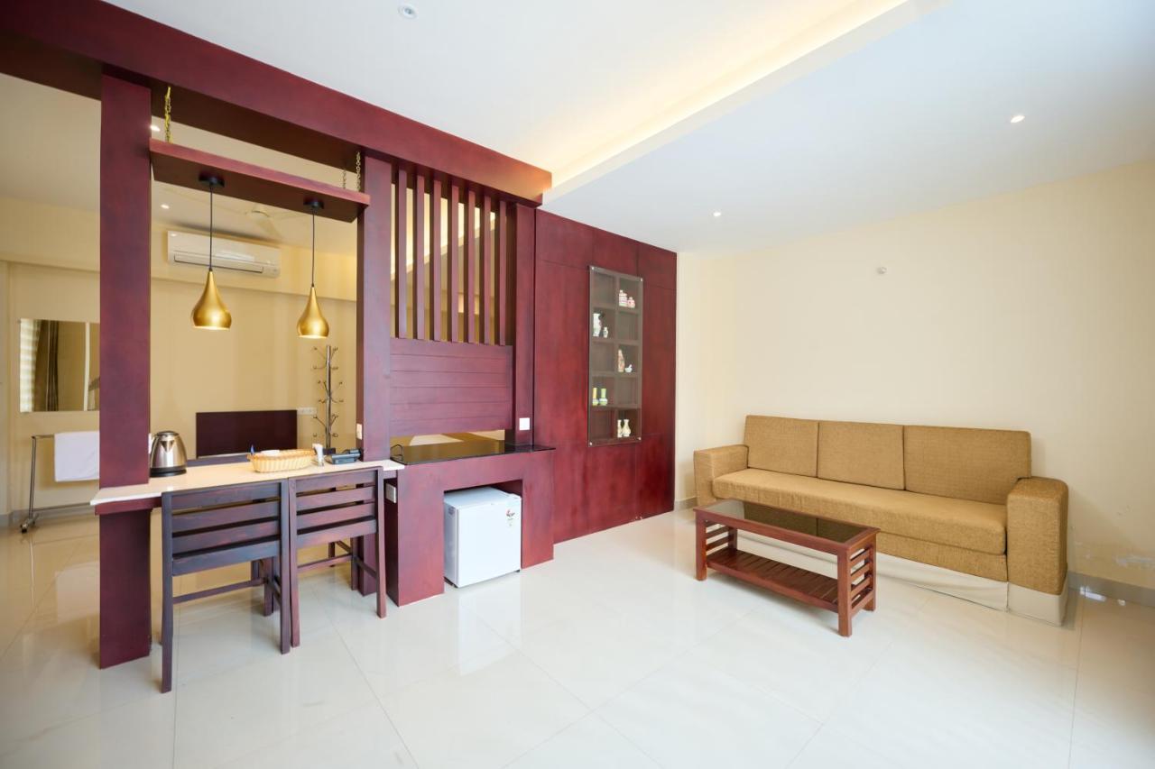 Thekkady Gavi Suites Vandiperiyār Exteriör bild